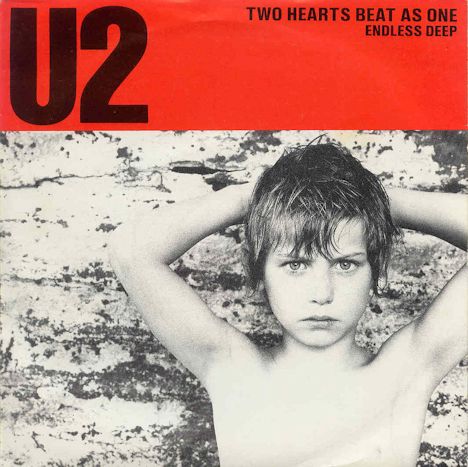 11_mejores_portadas_58_u2_U2 - Two Hearts Beat as One (portada)